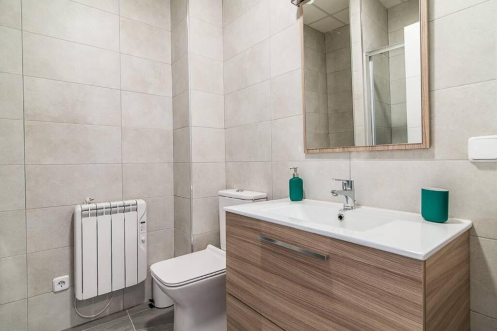 #15Pin-1 Apartamento De Un Dormitorio En Tetuan Madrid Exteriér fotografie